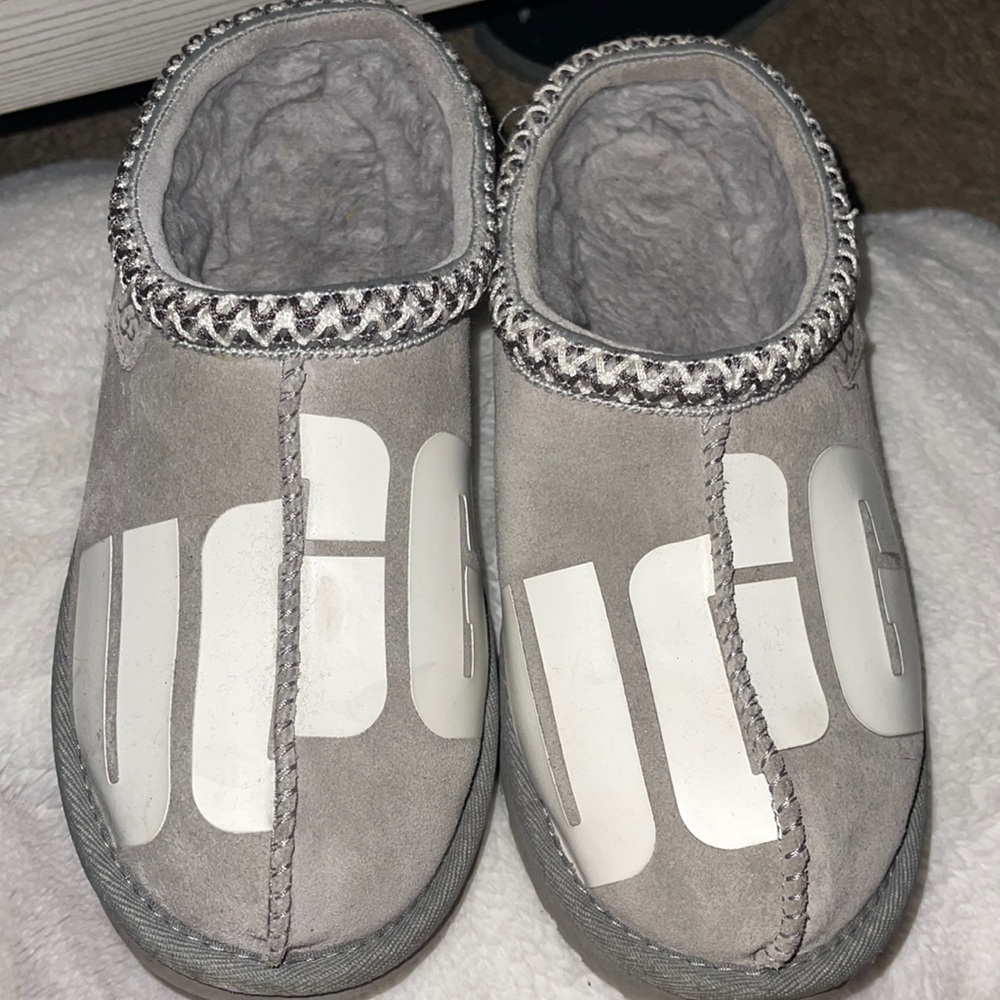 Tasman Uggs